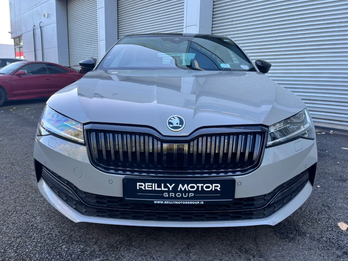 Skoda Superb 2.0 DIESEL SPORTLINE AUTO - Image 2