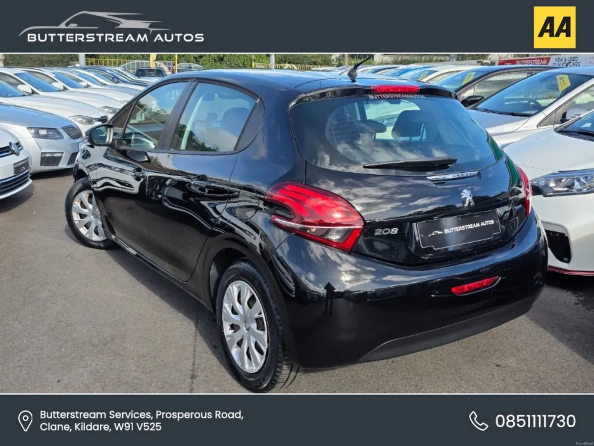 Peugeot 208 1.2 AUTO ONLY 15 K KMS - Image 5