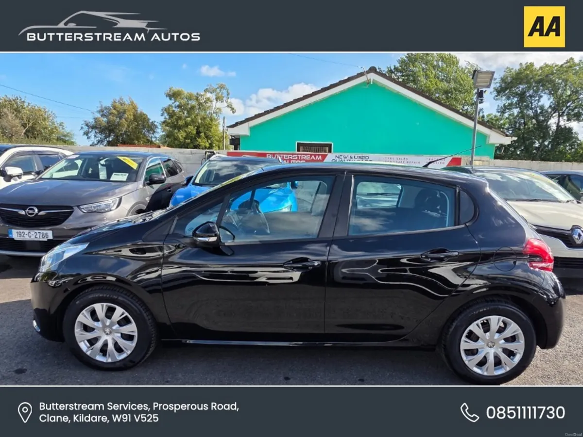 Peugeot 208 1.2 AUTO ONLY 15 K KMS - Image 6