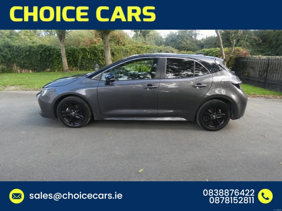 Toyota Corolla 1.8 AUTO HYBRID TOP SPEC - Image 3