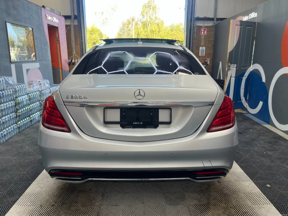 Mercedes-Benz S-Class 2016 MERCEDES-BENZ S300H AMG - Image 3