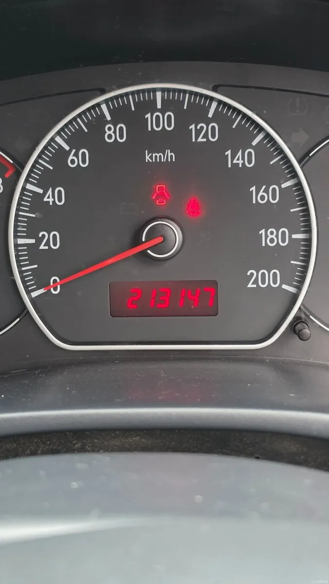 Suzuki SX4 2008 - Image 2