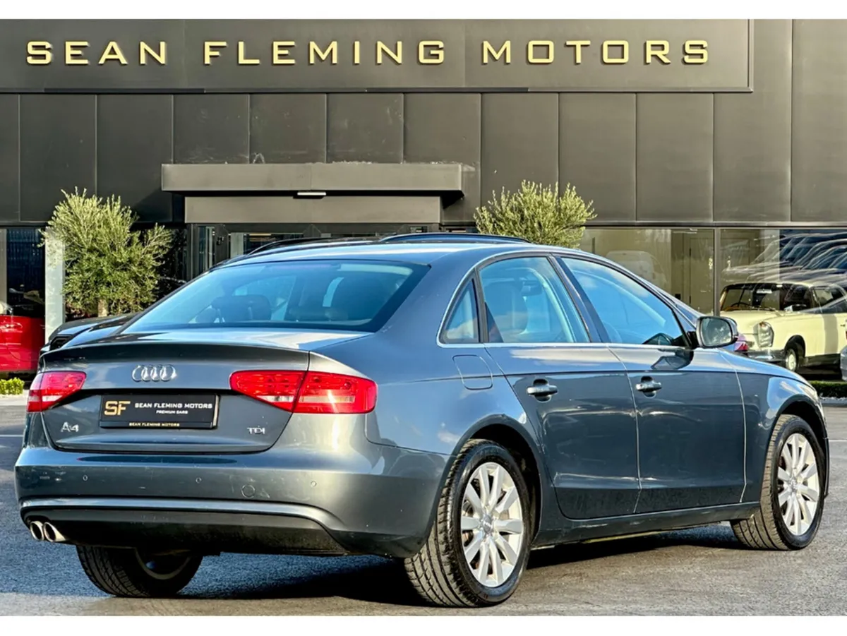 Audi A4 2.0 TDI 120 SE 4DR - Image 2