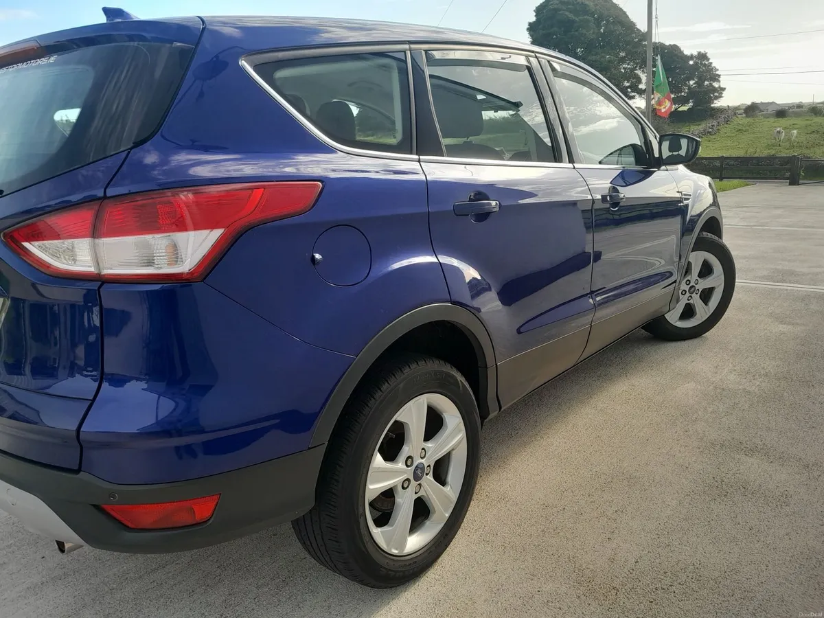 Ford Kuga 2016 - Image 2