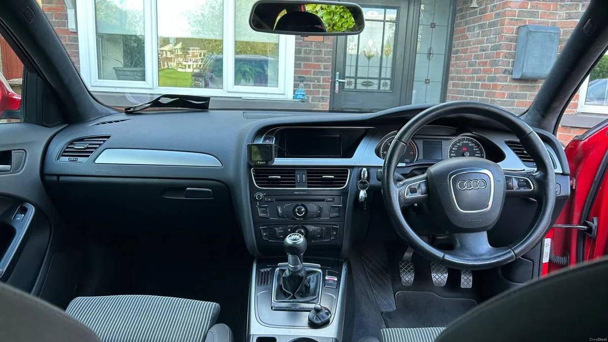 Audi A4 Avant - Image 6