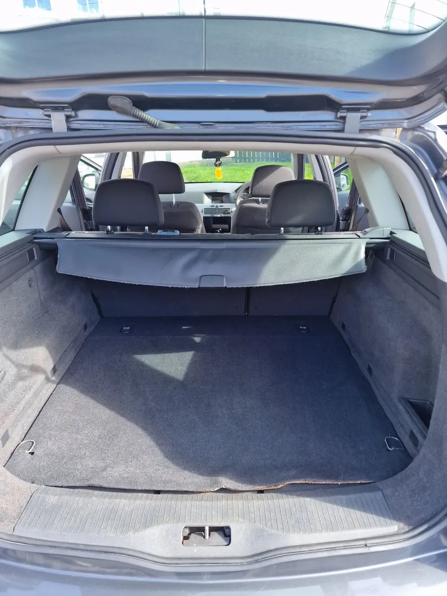 Vauxhall Astra 2010 H  isuzu engine eco flex - Image 4
