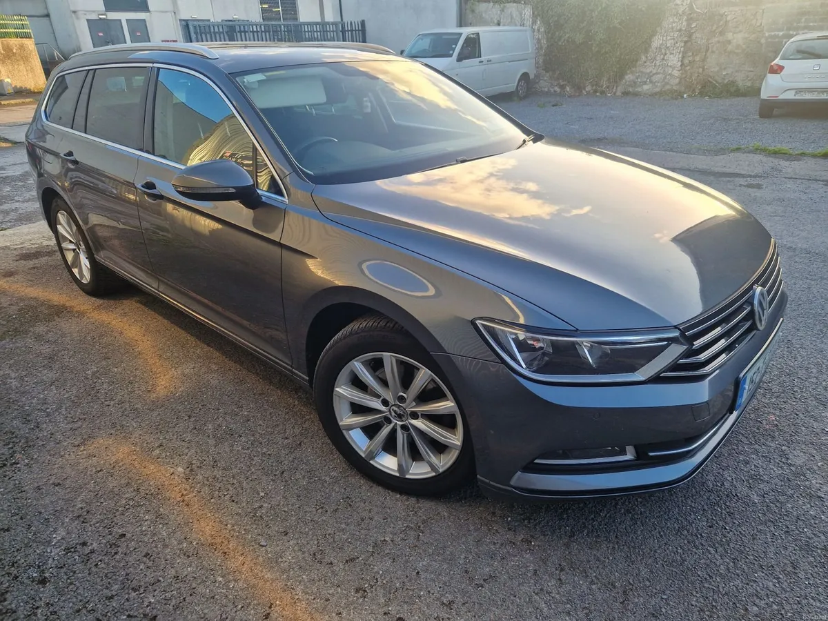 Volkswagen Passat 2015 - Image 5