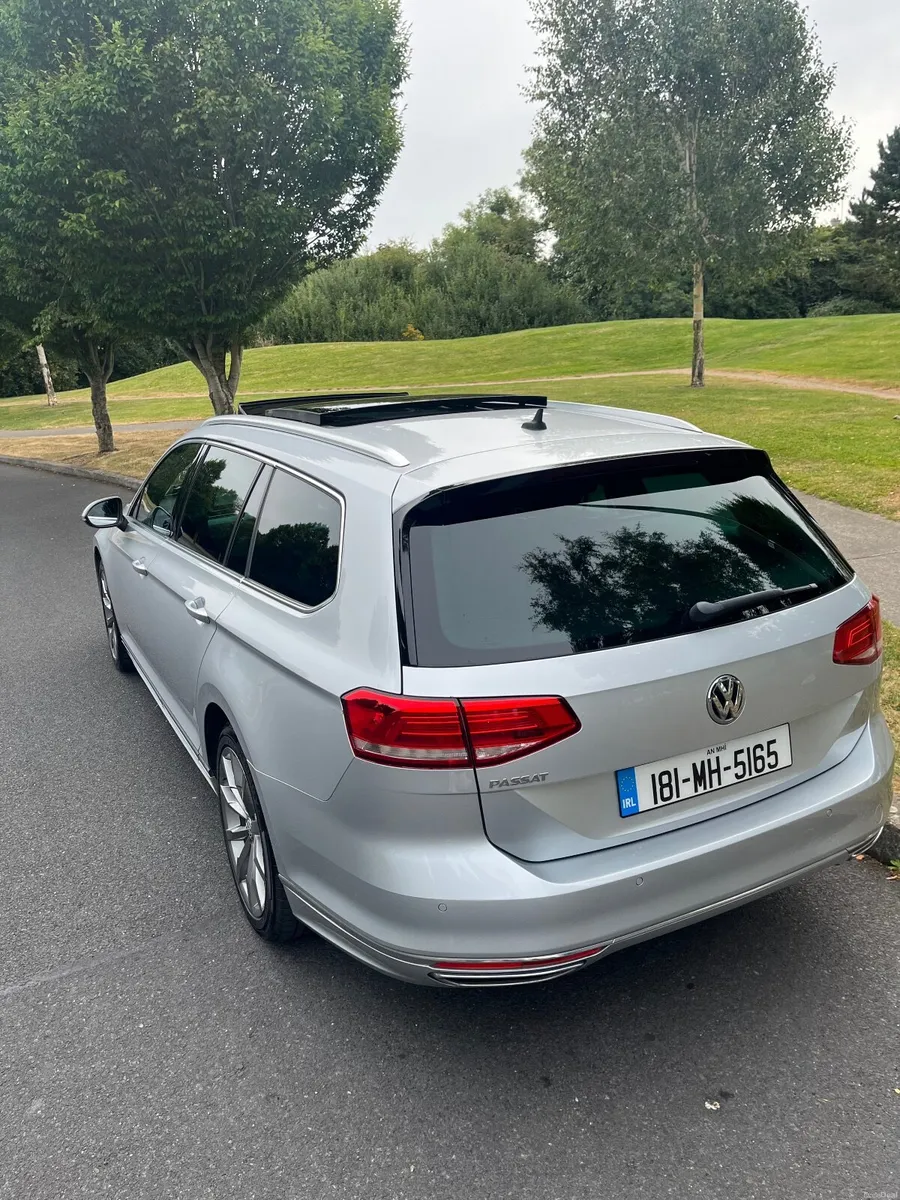 Volkswagen Passat 2018 - Image 4