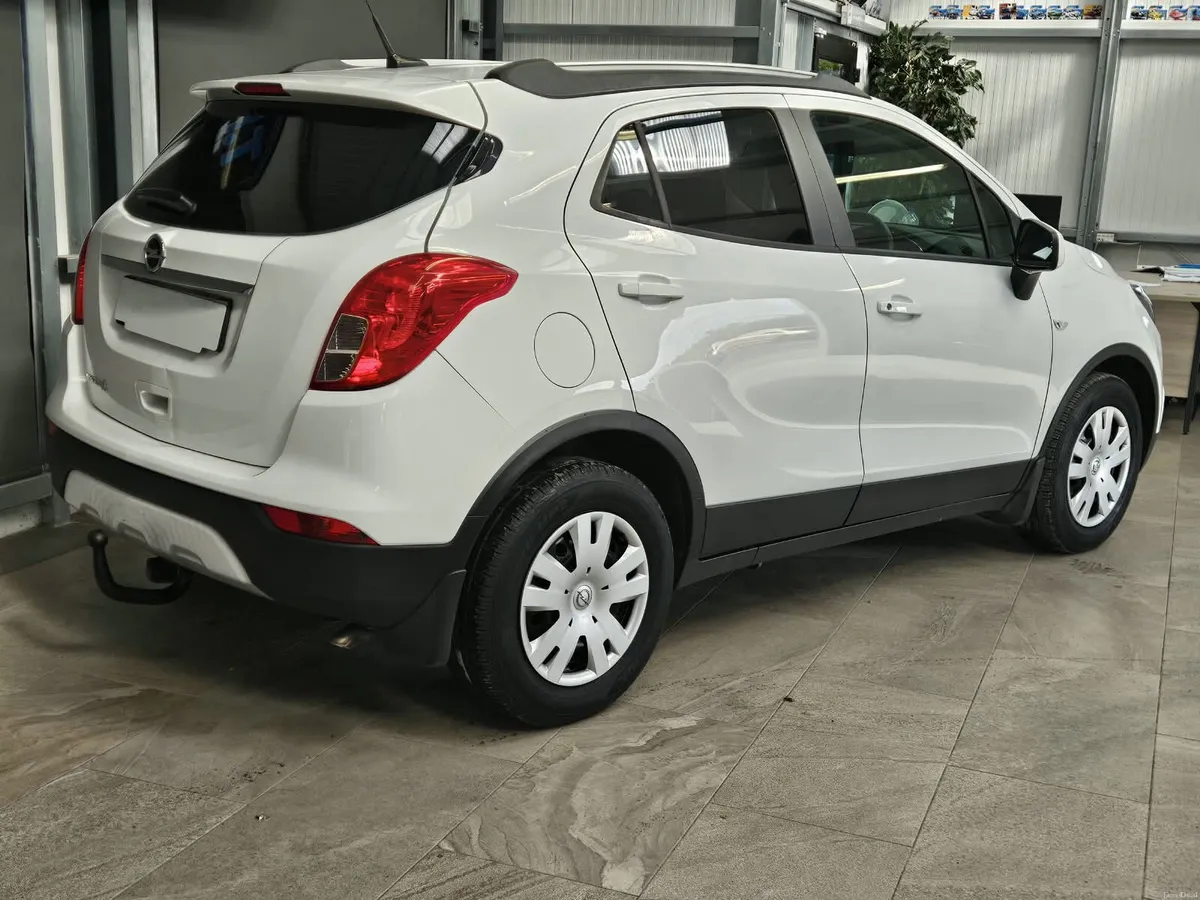 18 OPEL MOKKA SC PETROL - Image 3