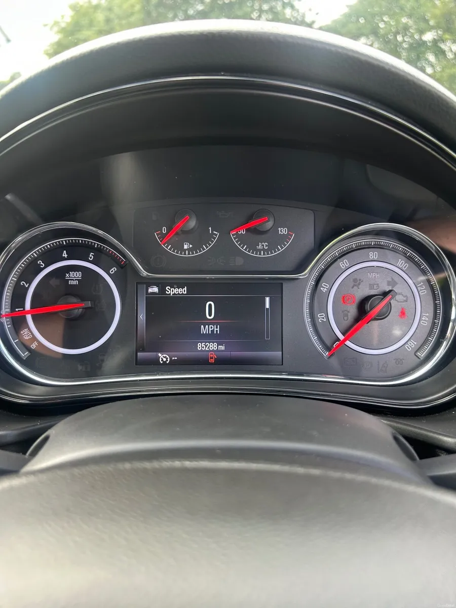 Vauxhall Insignia 2016 - Image 4