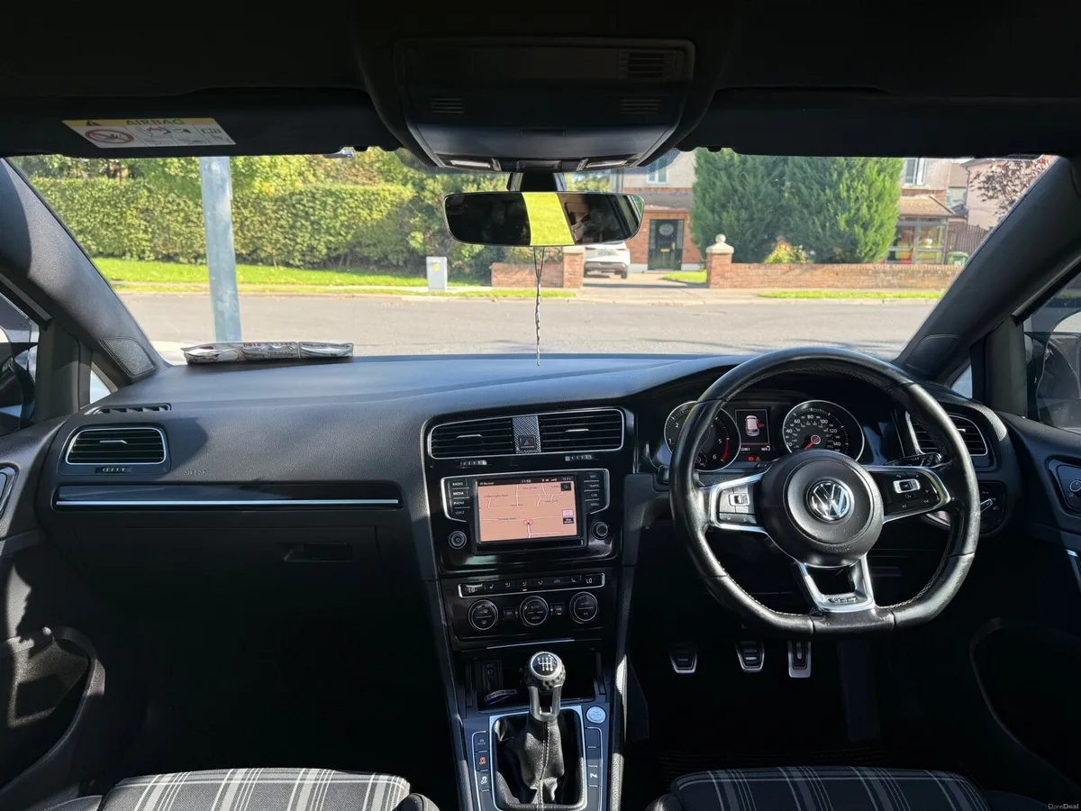 CHEAP🤩2017 GOLF GTD Low Km Big Spec😎😎😎 - Image 6