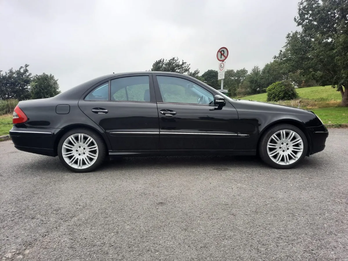 Mercedes E Class - Image 2