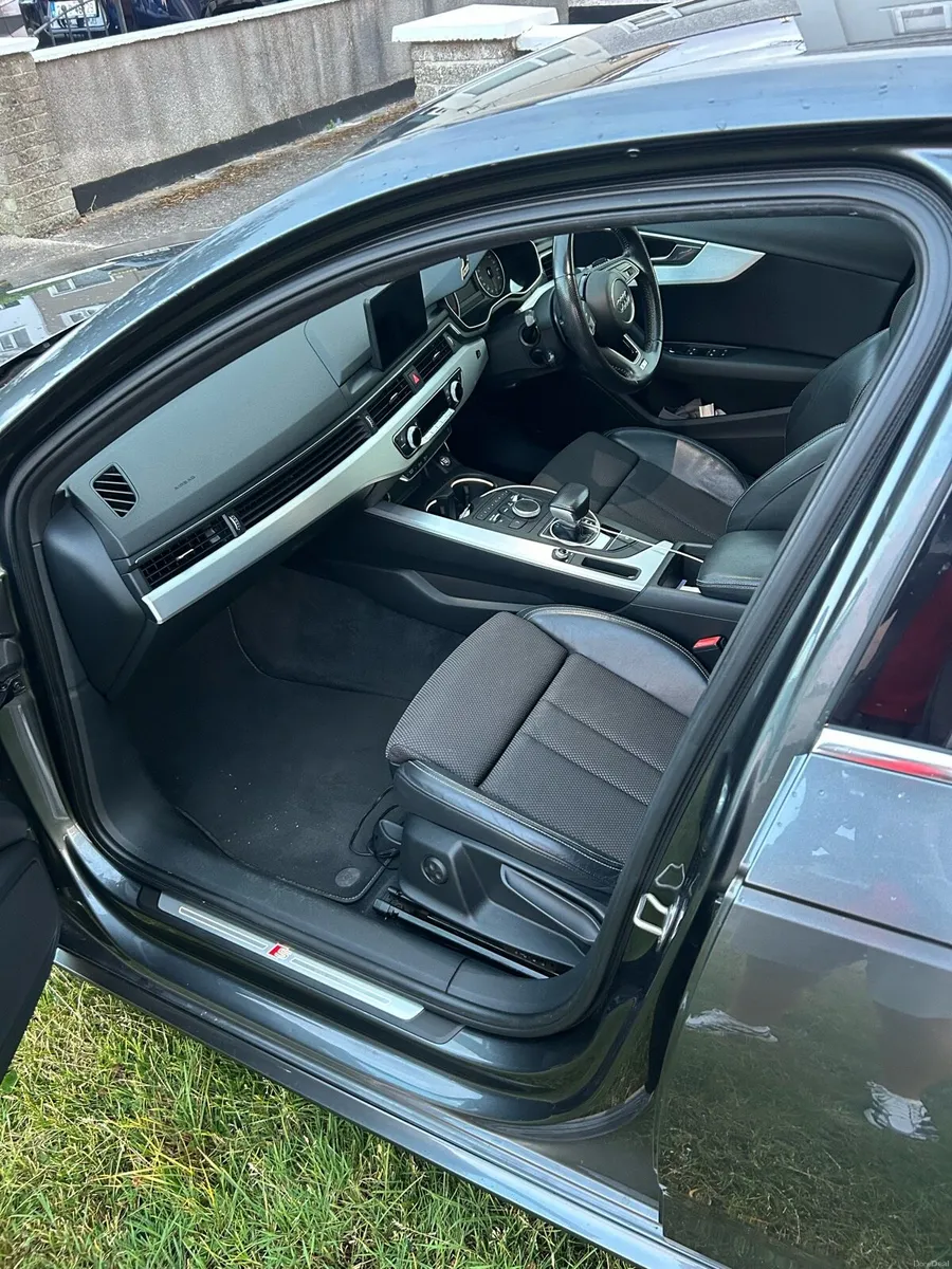 2016 Audi a4 S-LINE - Image 3