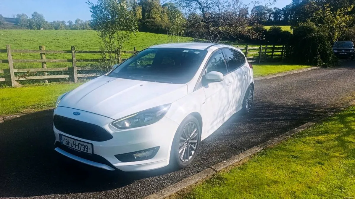 2018 Ford Focus Stline Diesel - Image 3