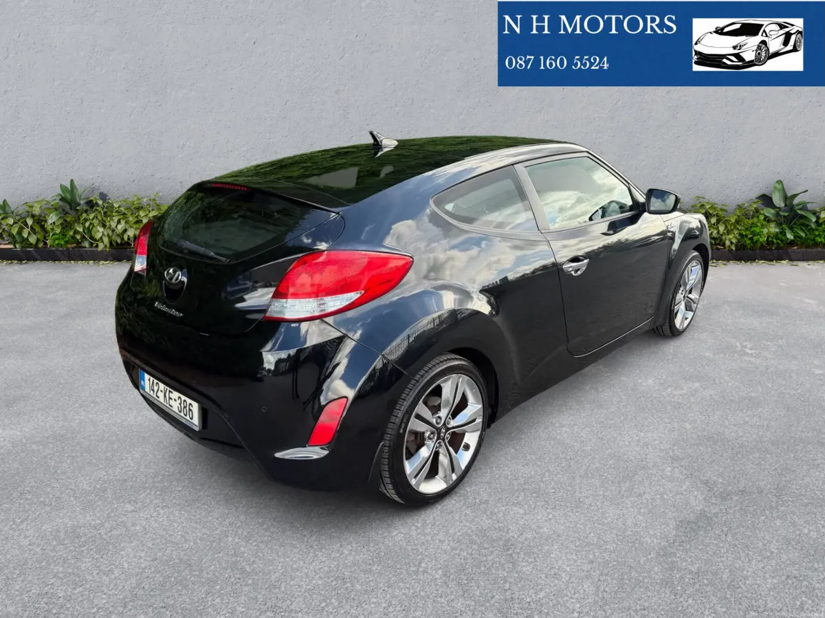 Hyundai Veloster 2014 COUPE 1.6 PETROL - Image 3