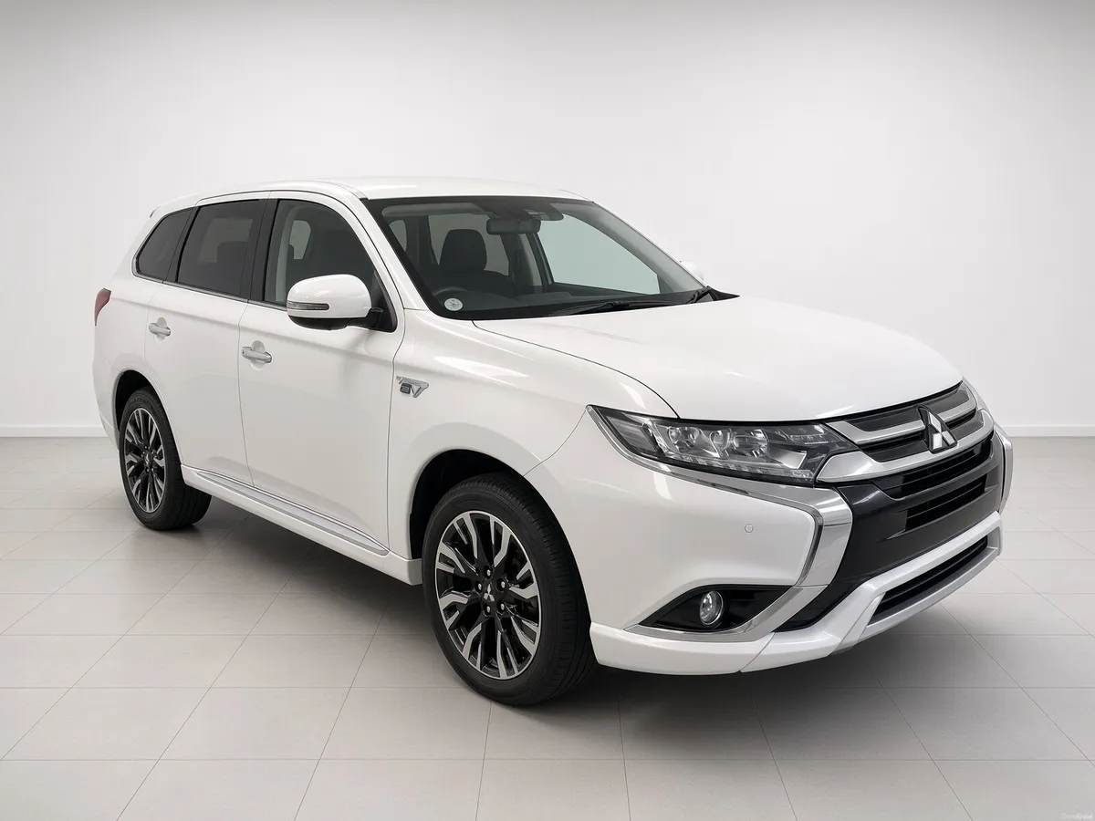 Mitsubishi Outlander 2.0 PHEV - Image 1