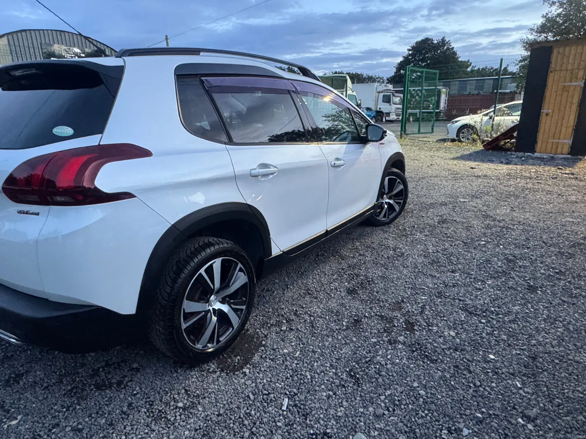 Peugeot 2008 2019 Automatic 1.2L Panoramic Roof - Image 4