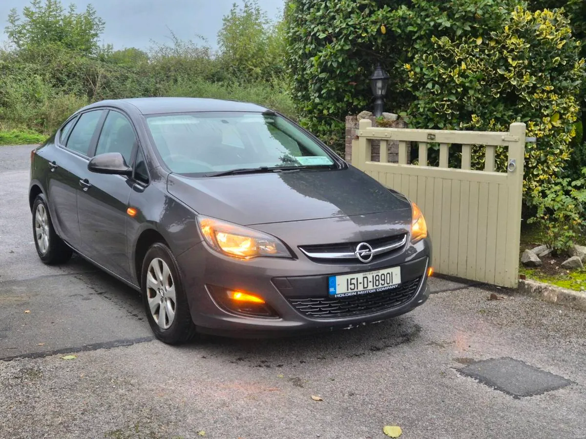 Opel Astra - Image 1