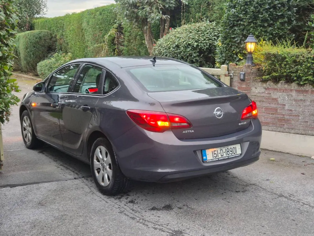 Opel Astra - Image 3