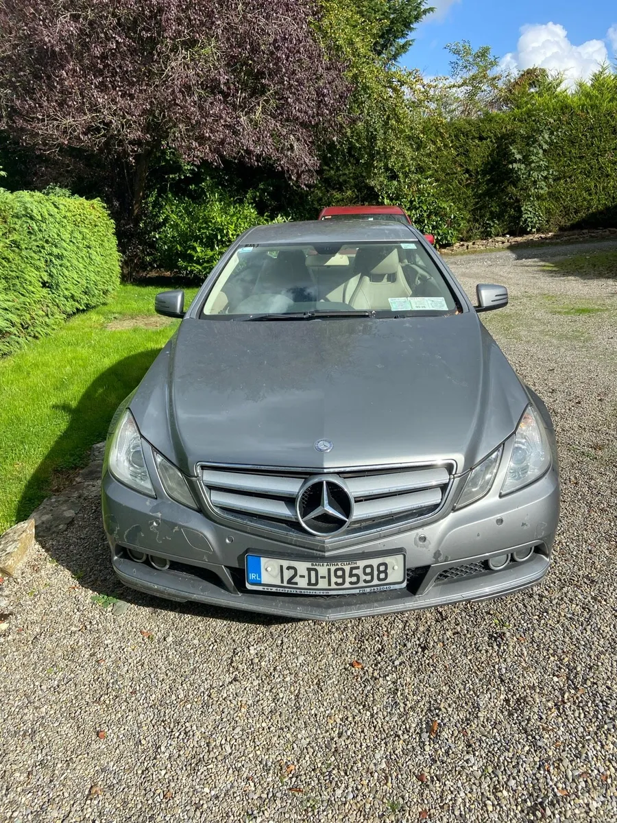 Mercedes-Benz E220 Coupe Automatic - Image 2