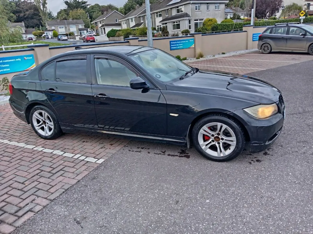 Bmw 3 series - Image 1
