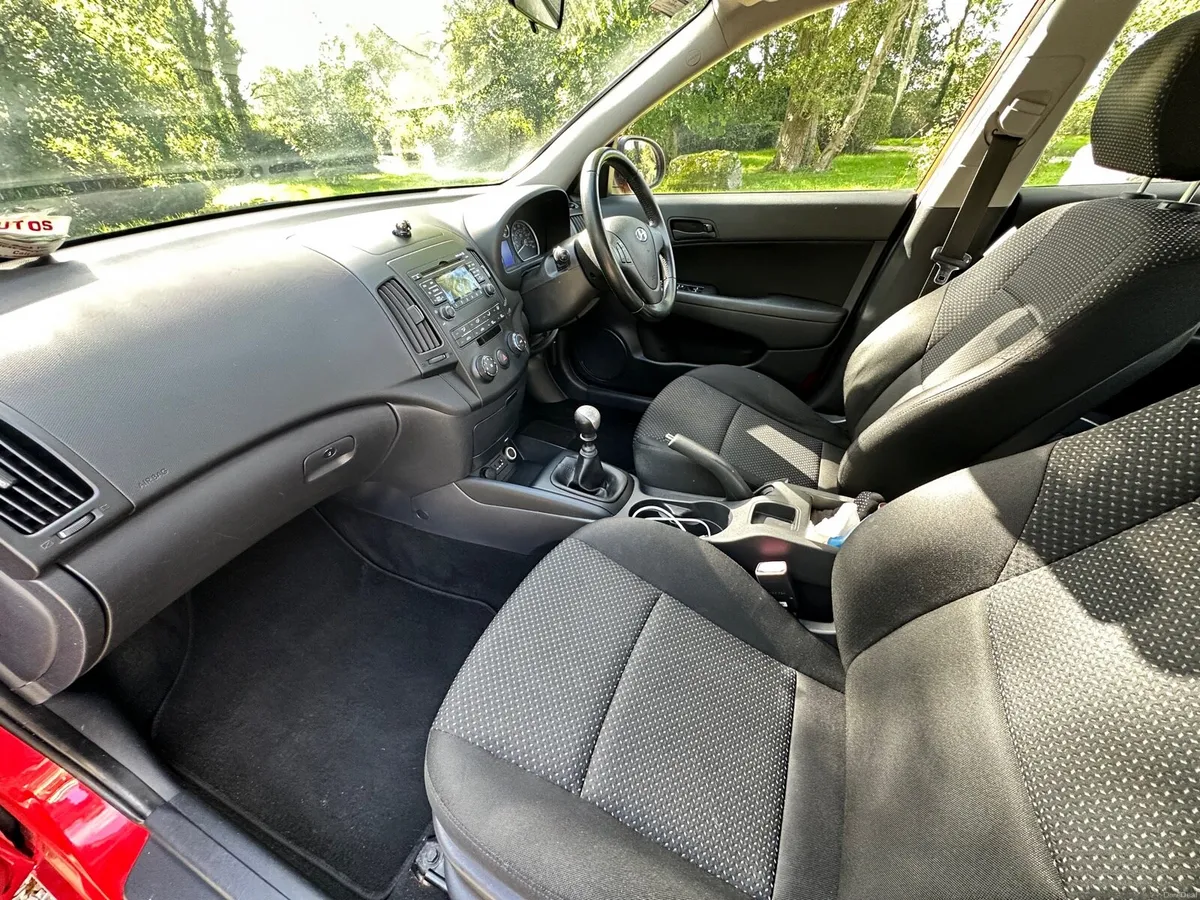 Hyundai i30 - Image 4