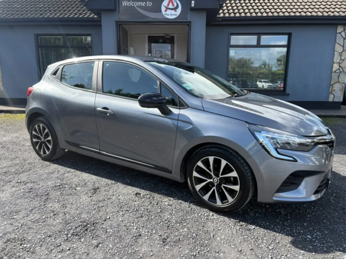 Renault Clio 2023 - Image 5