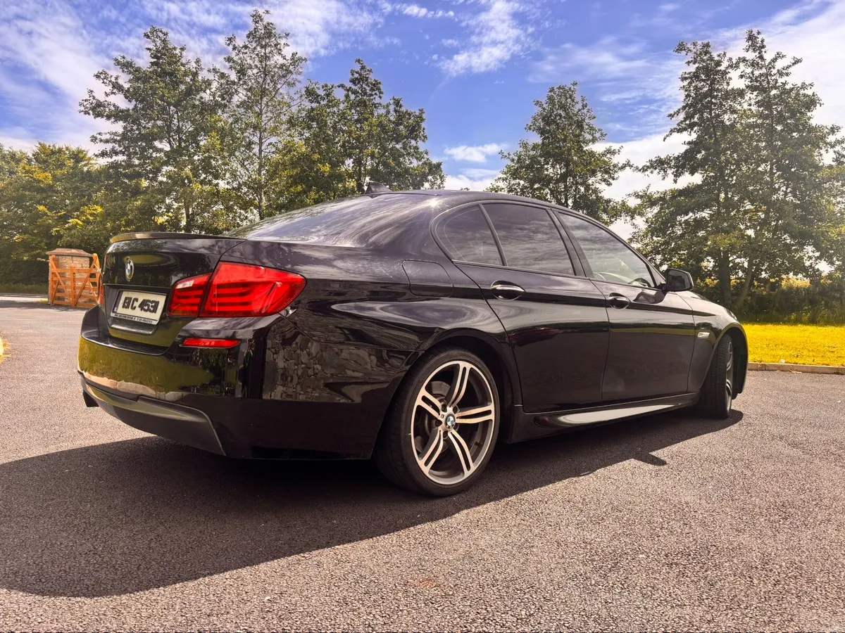 BMW 5-Series 2013 - Image 3