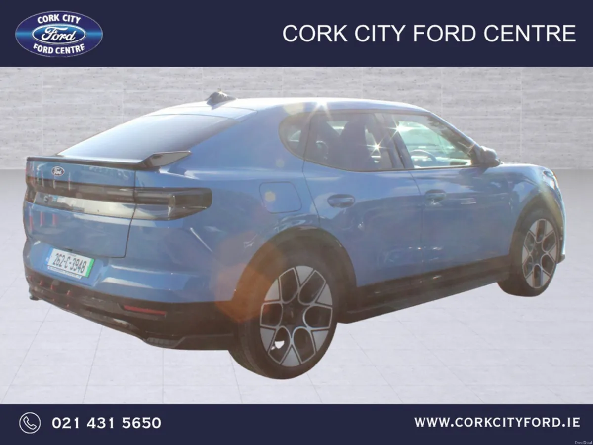 Ford Capri COLLECTION 77KWH EXTENDE - Image 6
