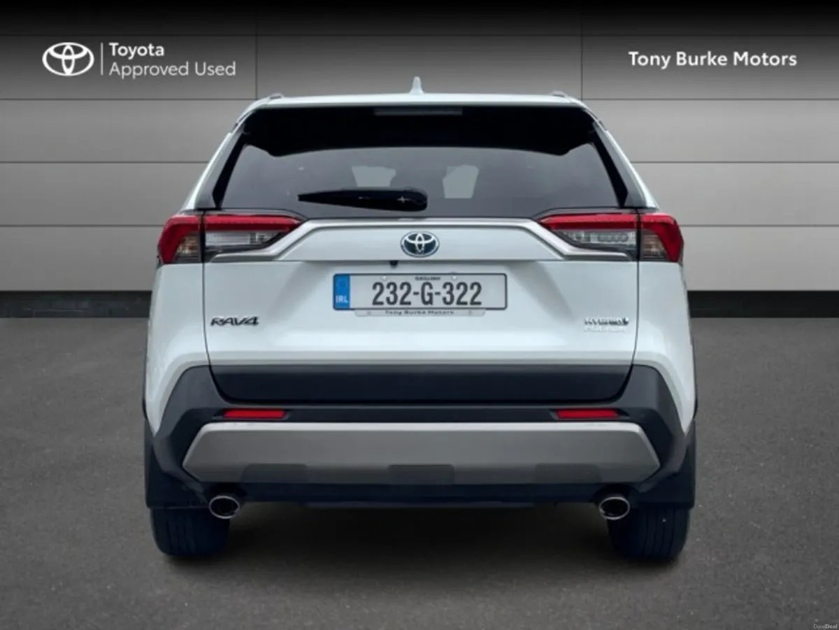 Toyota RAV4 - Platinum Edition - 2.5 Hybrid – - Image 5