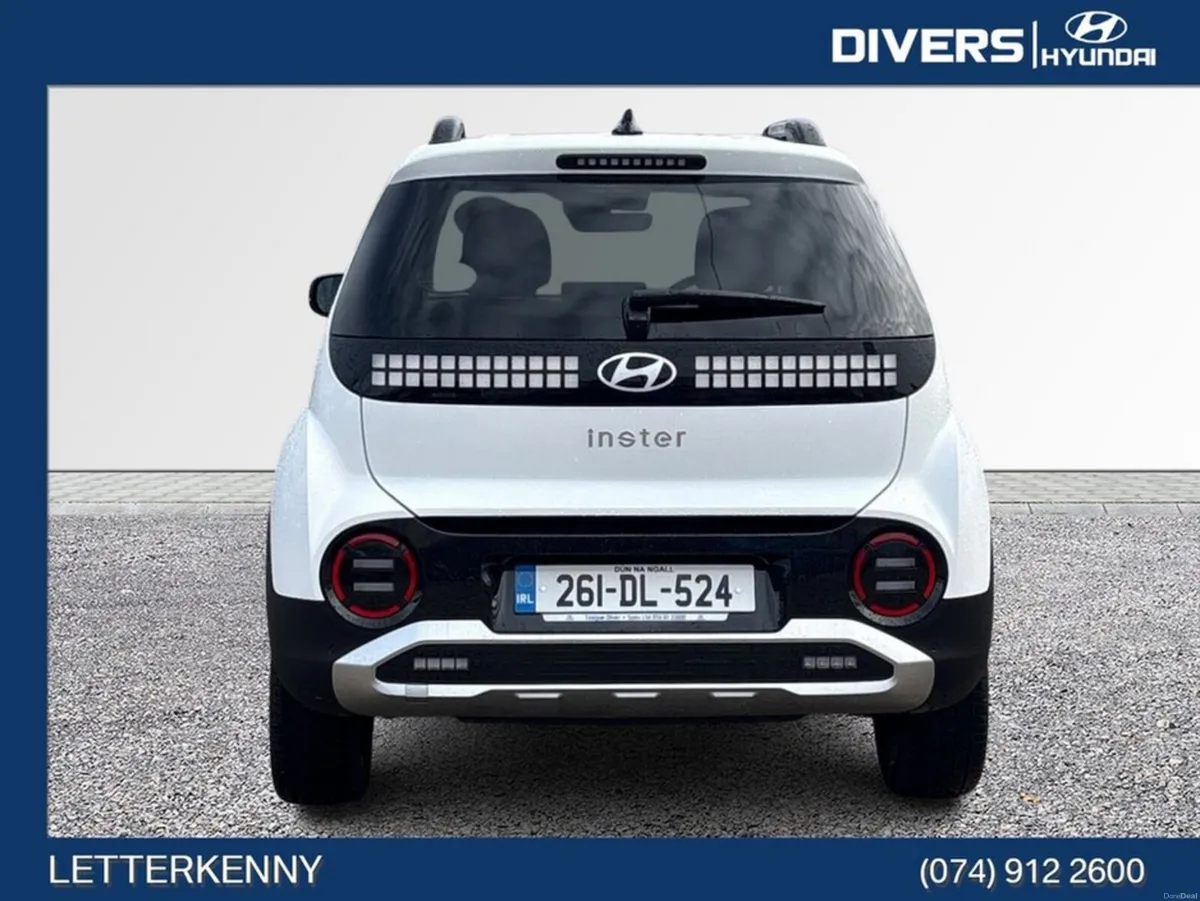 Hyundai INSTER Elegance 49KWH - Image 6