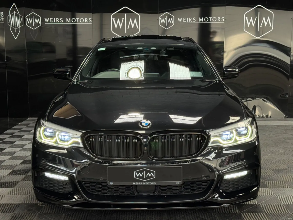 BMW 5-Series M-Sport Pro *Panoramic Sunroof* - Image 4