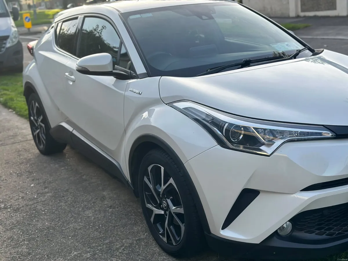 Toyota C-HR 2019 - Image 3