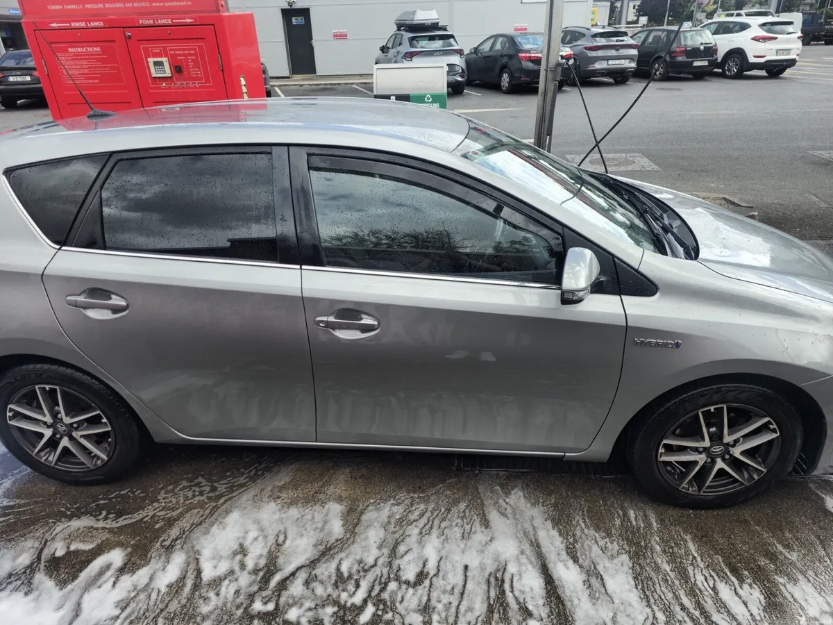 Toyota Auris - Image 6