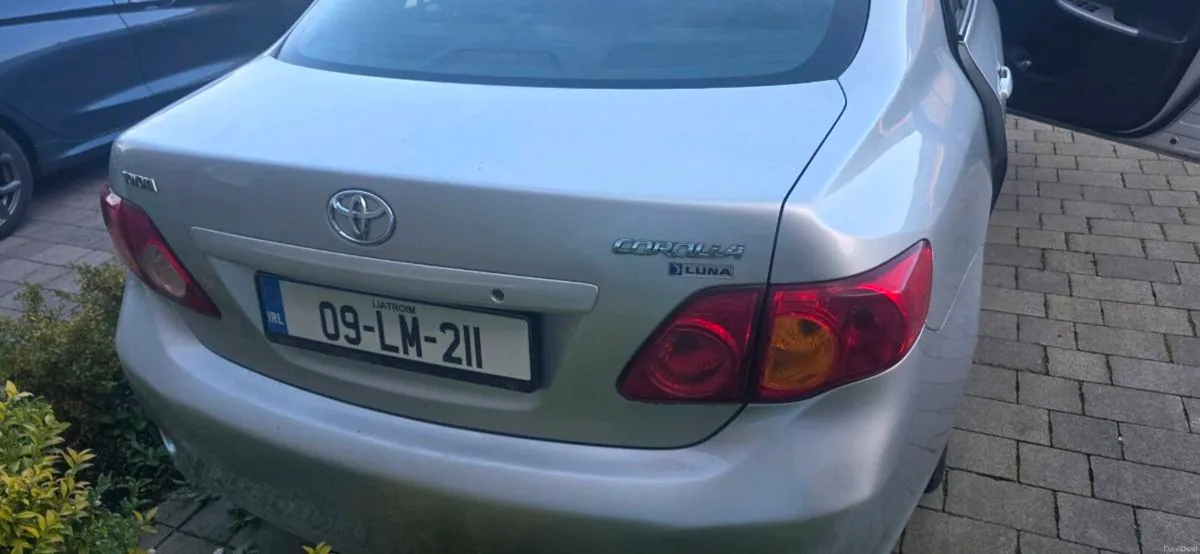 Toyota Corolla - Image 4