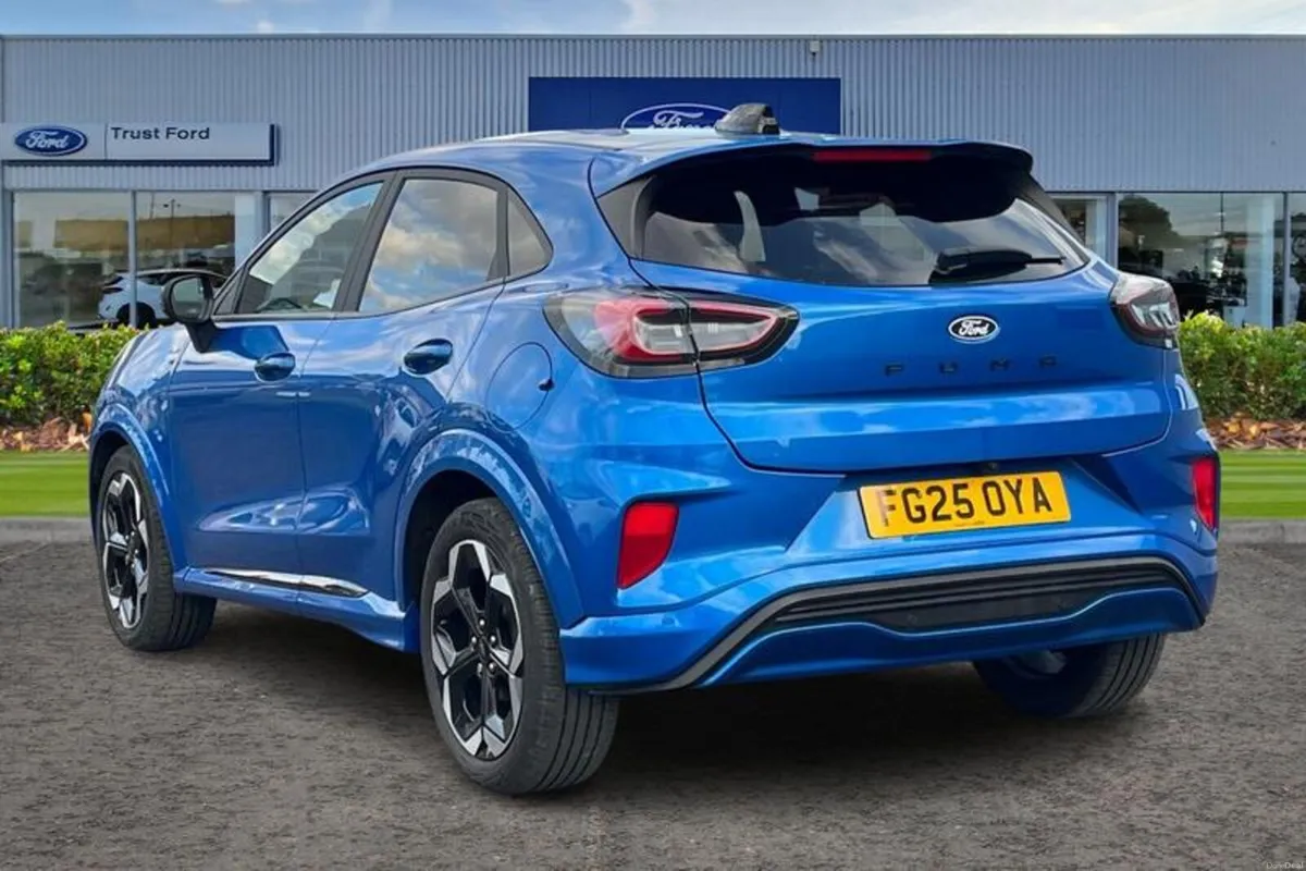 Ford Puma 1.0 EcoBoost Hybrid mHEV ST-Line X 5dr - Image 2
