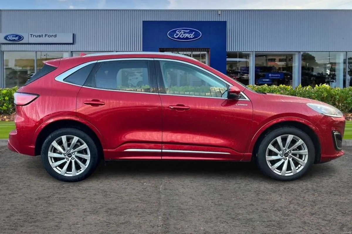 Ford Kuga 2.5h Duratec Vignale SUV 5dr Petrol Hybr - Image 3