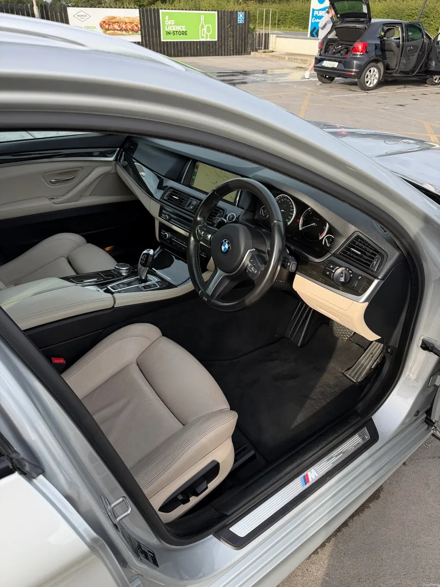 BMW 5-Series M-Sport 520d Touring - Image 6