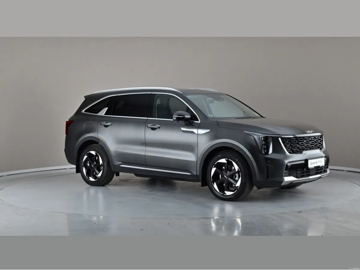 Kia Sorento SE PHEV Auto 4x4 - Image 2