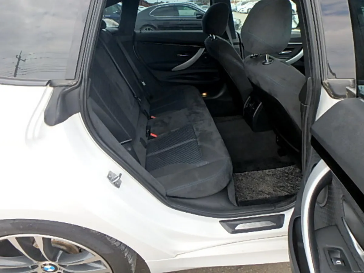 151 BMW 320i M-Sport GT Auto - Image 6