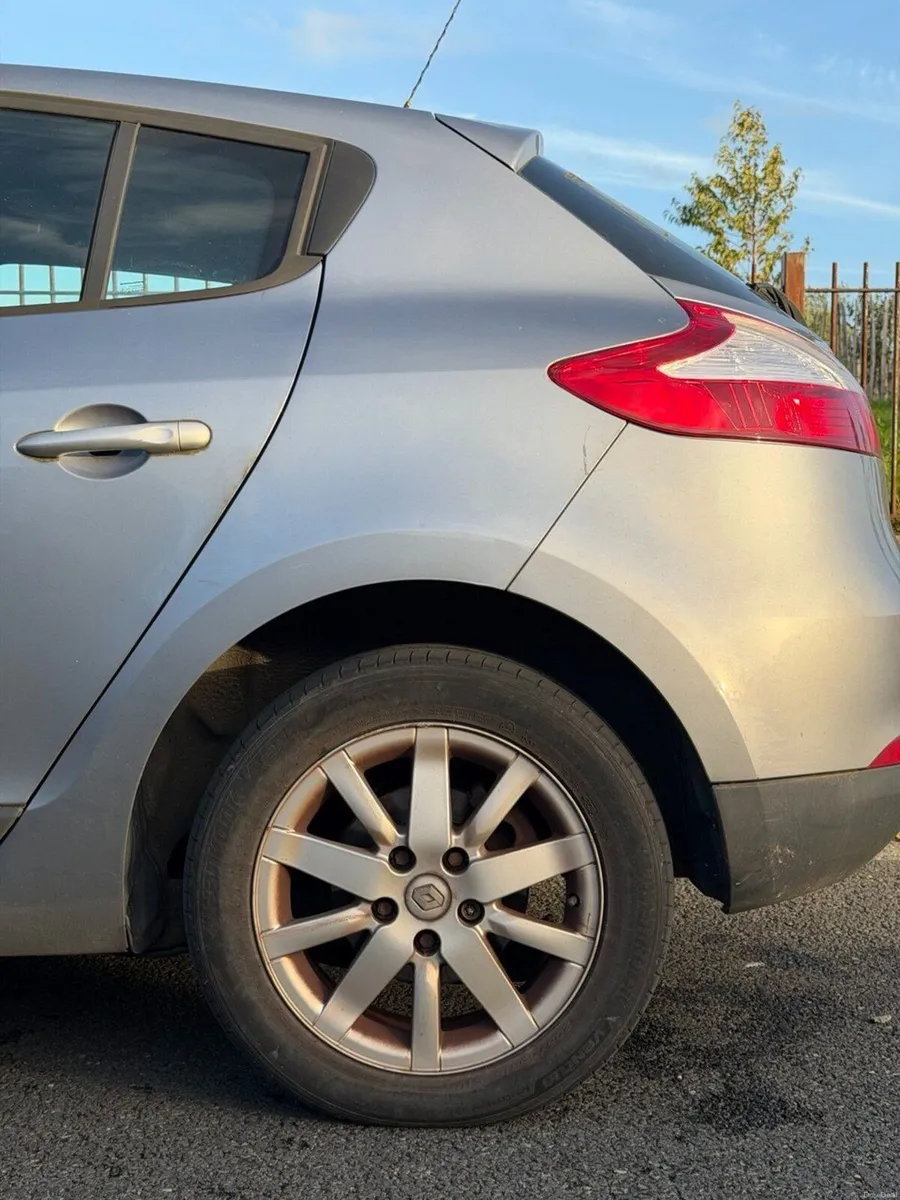 Renault Megane 2010 - Image 4