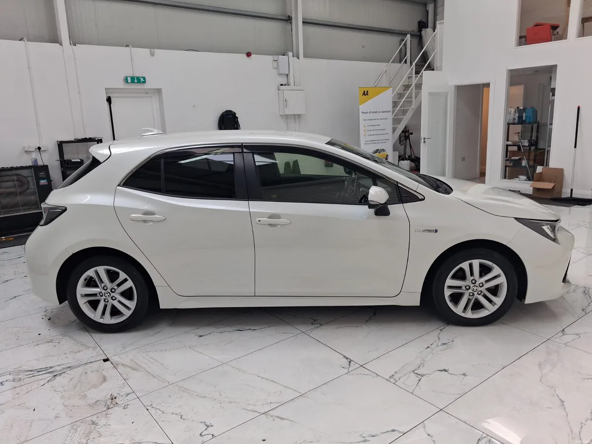 2019 Toyota Corolla Automatic Hybrid G Model - Image 2