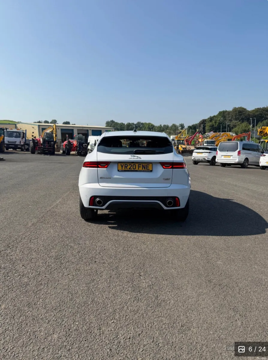 2020 Jaguar E-Pace 2.0 Chequered Flag Edition Auto - Image 6