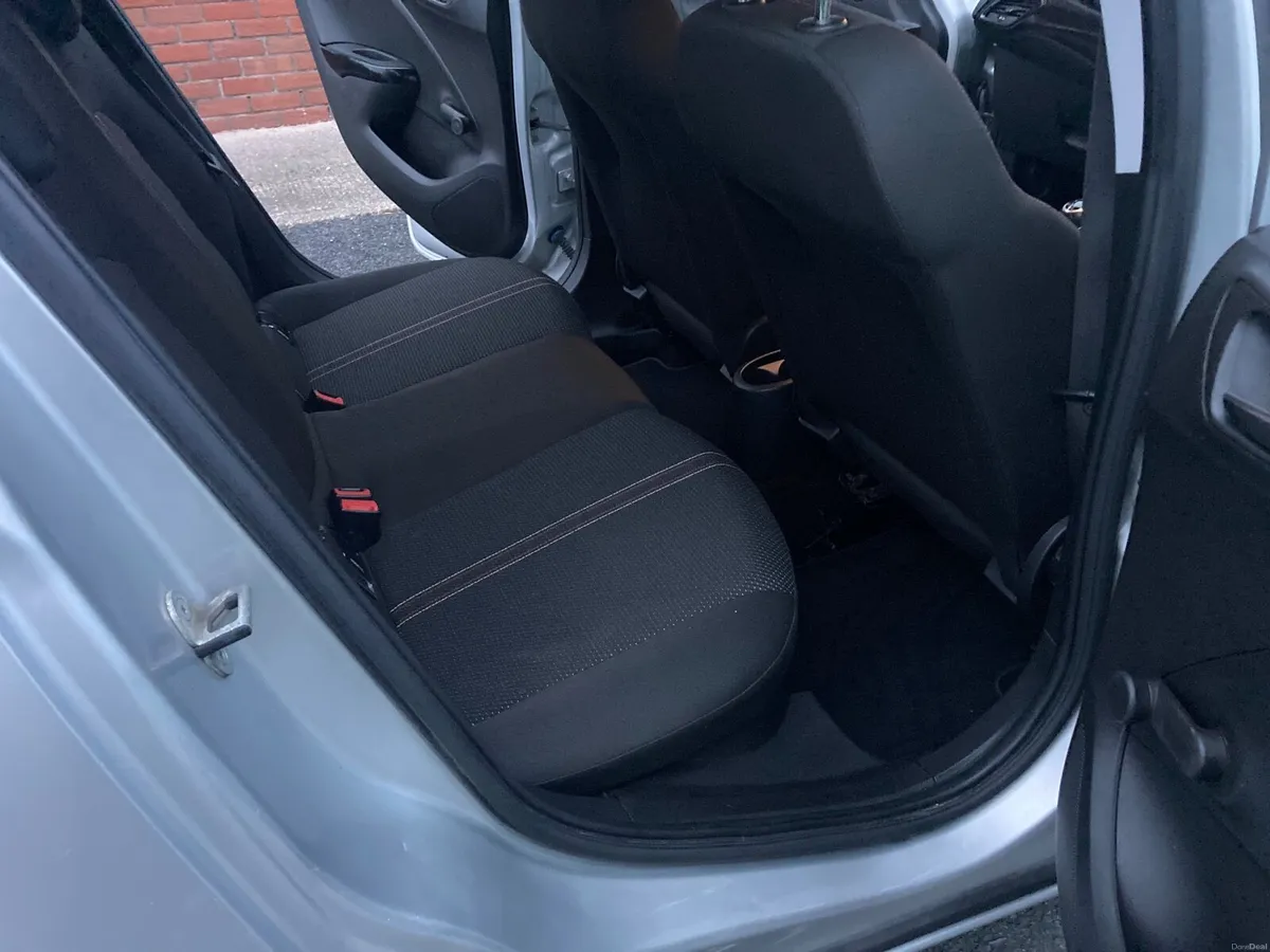 Vauxhall Corsa SRI 2016 - Image 6