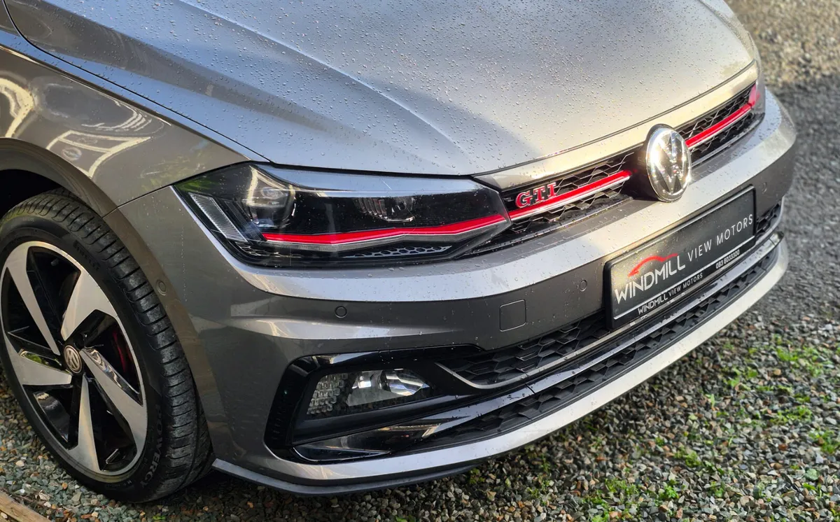 Volkswagen Polo 2.0 TSI Automatic DSG 200BHP 2020 - Image 3