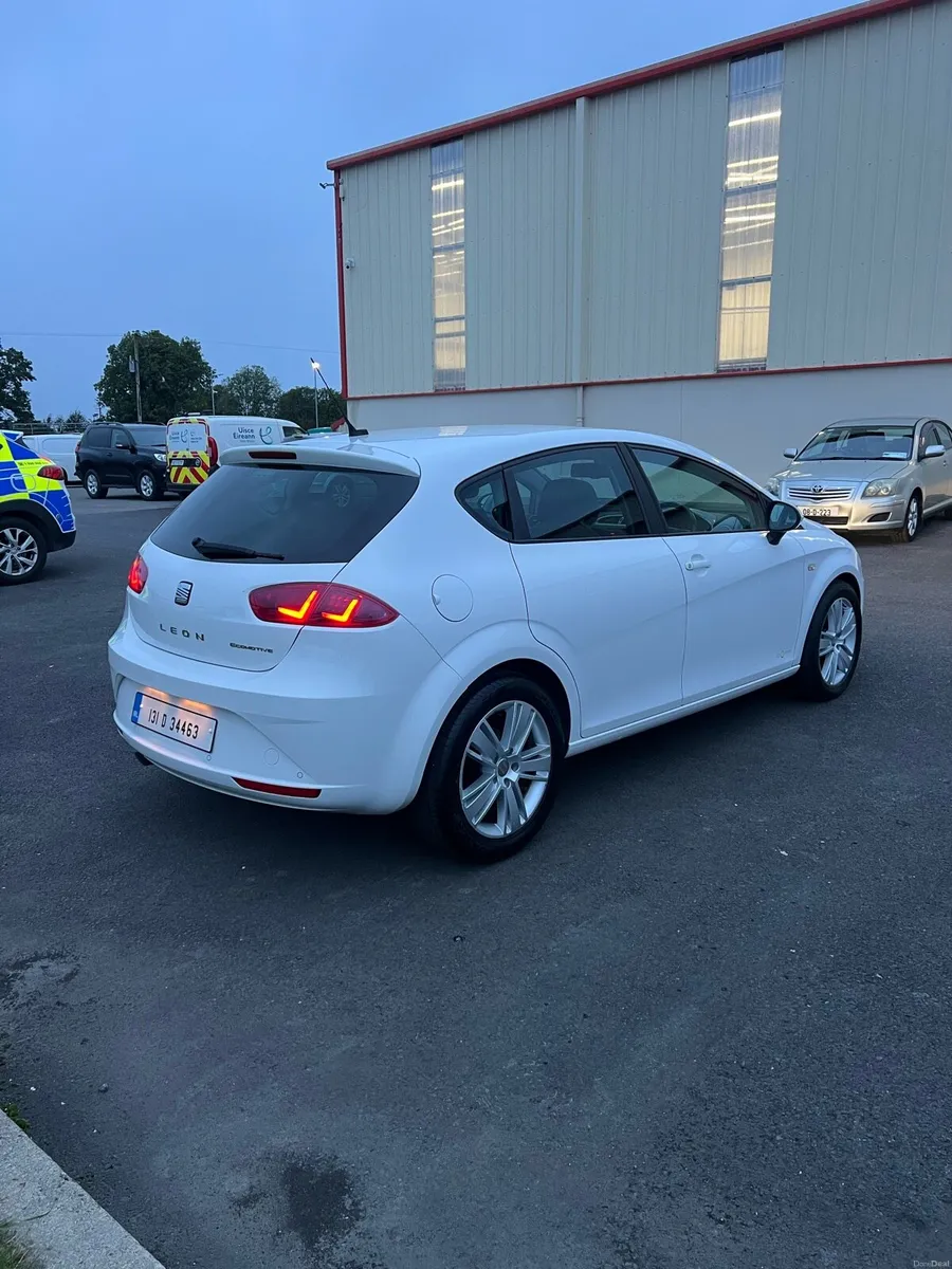 Seat Leon 1.6tdi- new nct 11/27 - Image 4