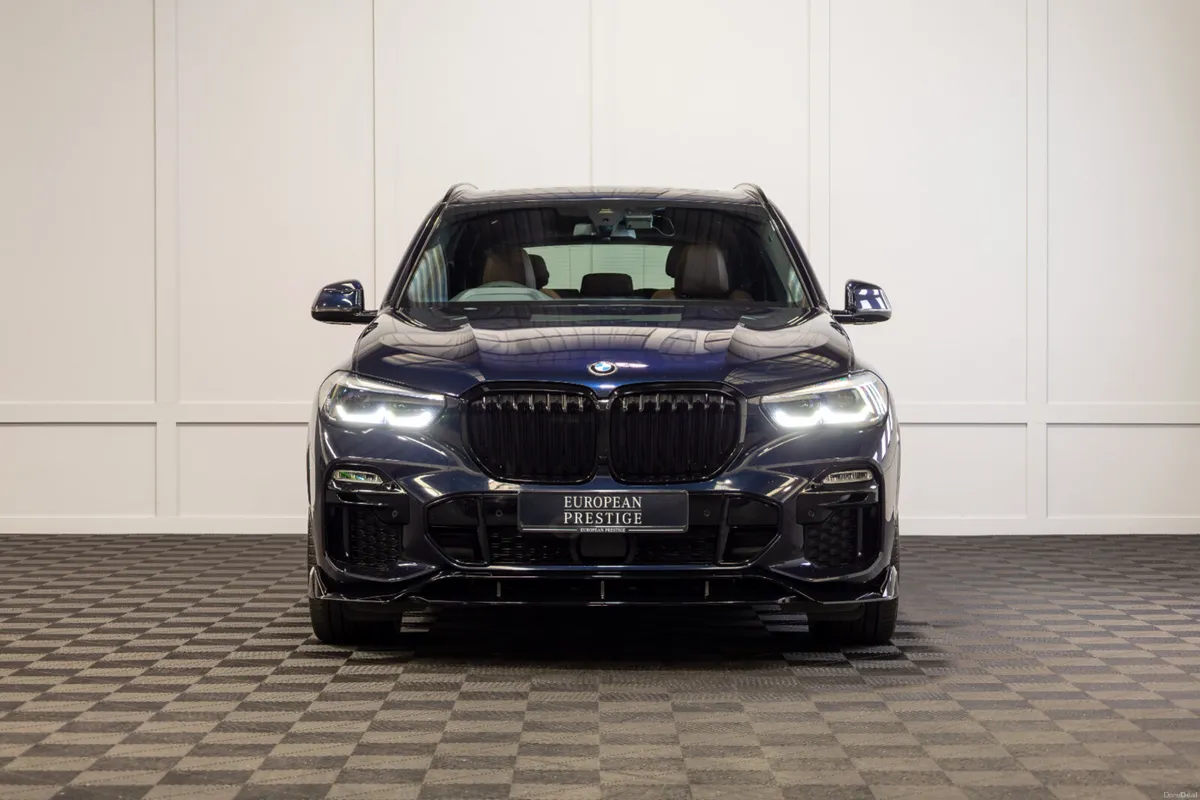 2020 BMW X5 X-Drive 45e M-Sport *Pan Roof - Image 2