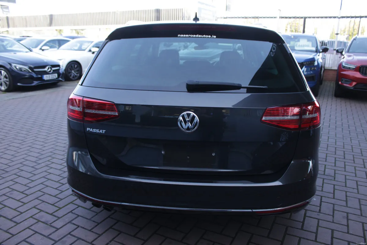 2018 VW PASSAT - Image 5