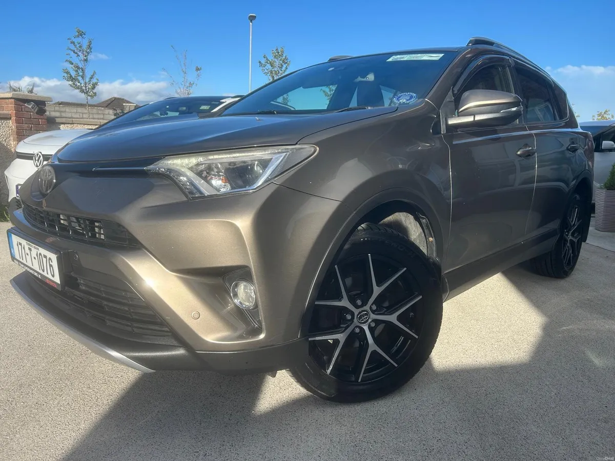 2017 Toyota RAV4 SOL 2.0 D4D DIESEL - Image 2