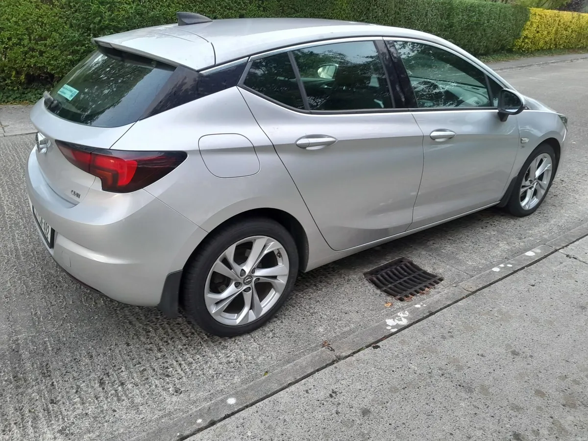 2017 Opel Astra 1,6 tax 01/27 nct 01/27 - Image 6